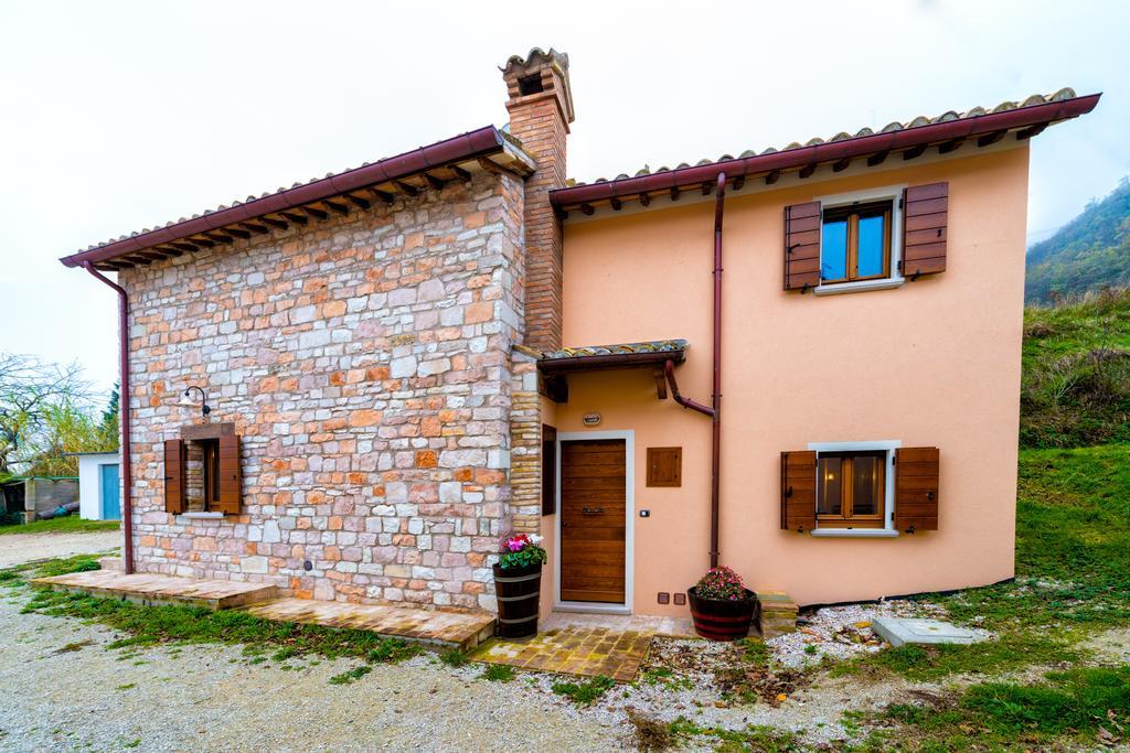 Casetta In Pietra Акуаланя Стая снимка